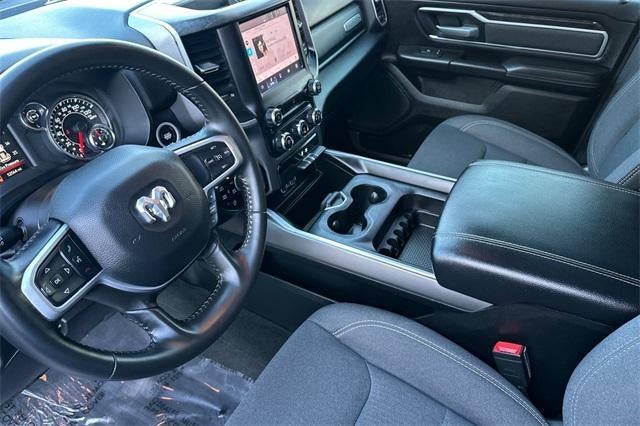 2022 RAM 1500 Big Horn 4x4 Crew Cab 5'7" Box