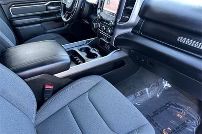 2022 RAM 1500 Big Horn 4x4 Crew Cab 5'7" Box