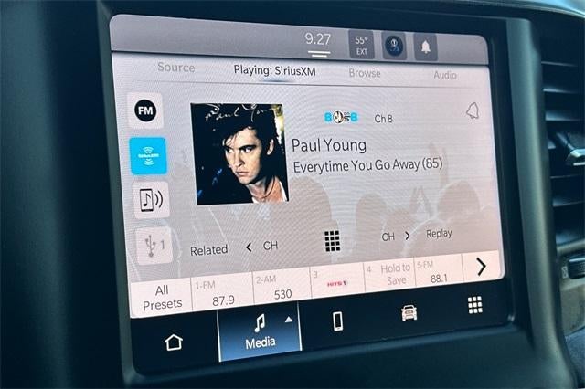 2022 RAM 1500 Big Horn 4x4 Crew Cab 5'7" Box