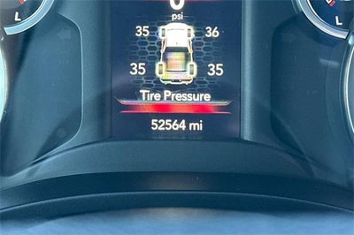 2022 RAM 1500 Big Horn 4x4 Crew Cab 5'7" Box