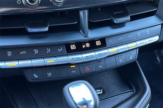 2025 Cadillac CT4 4dr Sdn Sport