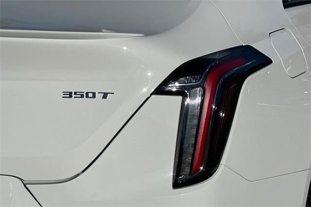 2025 Cadillac CT4 4dr Sdn Sport