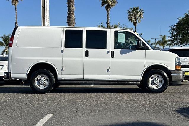 2020 Chevrolet Express Cargo Van 2500 Regular Wheelbase Rear-Wheel Drive