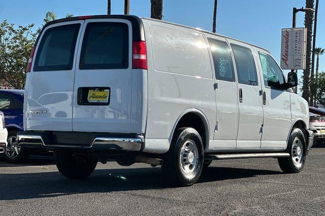 2020 Chevrolet Express Cargo Van 2500 Regular Wheelbase Rear-Wheel Drive