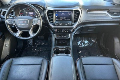 2023 GMC Acadia AWD AT4