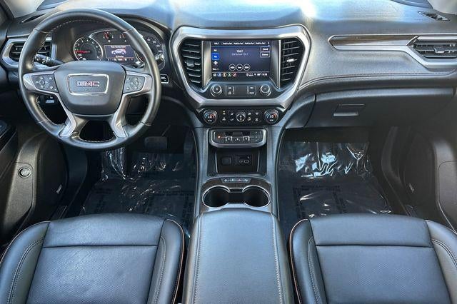 2023 GMC Acadia AWD AT4