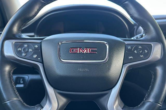 2023 GMC Acadia AWD AT4