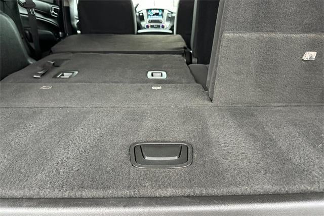 2020 GMC Yukon 2WD 4dr SLE