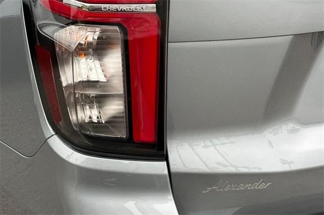 2024 Chevrolet Tahoe 2WD LS