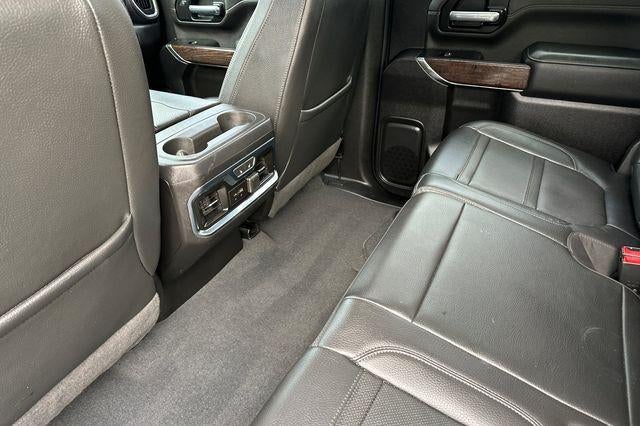 2023 GMC Sierra 3500HD Crew Cab Long Box 4-Wheel Drive Denali