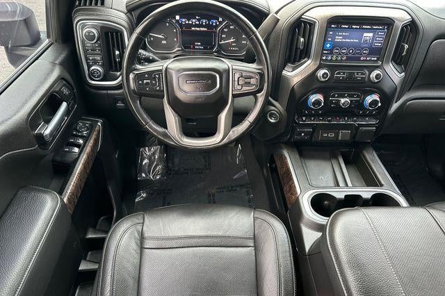 2023 GMC Sierra 3500HD Crew Cab Long Box 4-Wheel Drive Denali