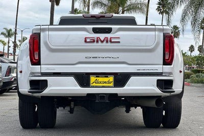 2023 GMC Sierra 3500HD Crew Cab Long Box 4-Wheel Drive Denali