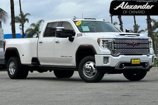 2023 GMC Sierra 3500HD Crew Cab Long Box 4-Wheel Drive Denali