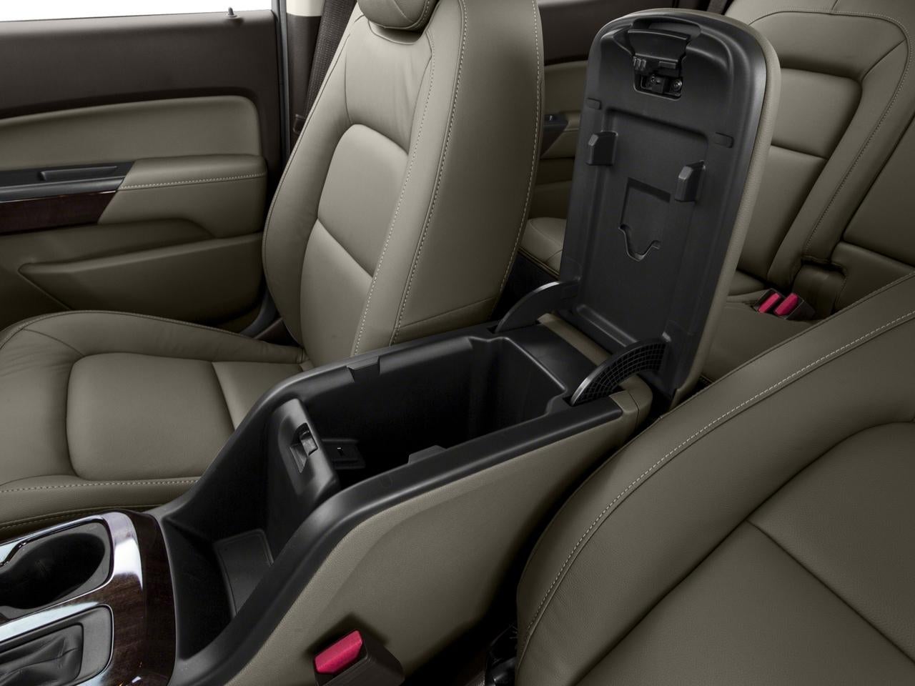 2017 GMC Canyon Crew Cab Short Box 4-Wheel Drive SLT