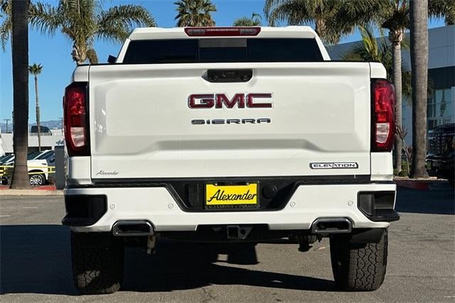 2026 GMC Sierra 1500 Crew Cab Short Box 4-Wheel Drive Elevation 3SB