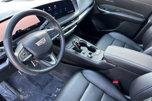 2024 Cadillac XT4 AWD 4dr Sport