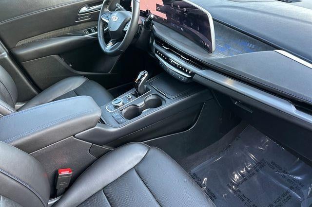 2024 Cadillac XT4 AWD 4dr Sport