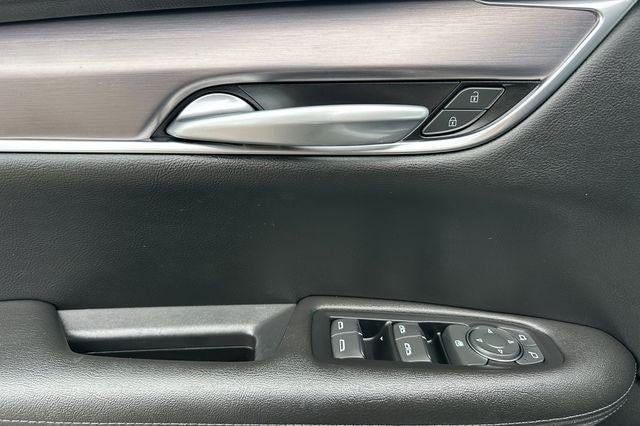 2023 Cadillac XT5 FWD 4dr Luxury