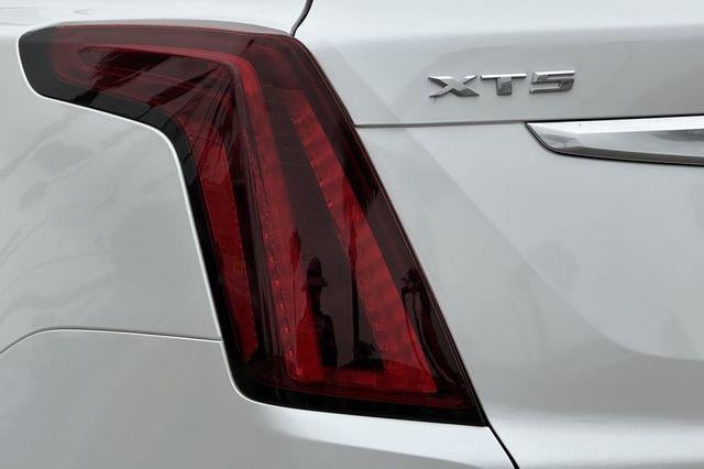 2023 Cadillac XT5 FWD 4dr Luxury