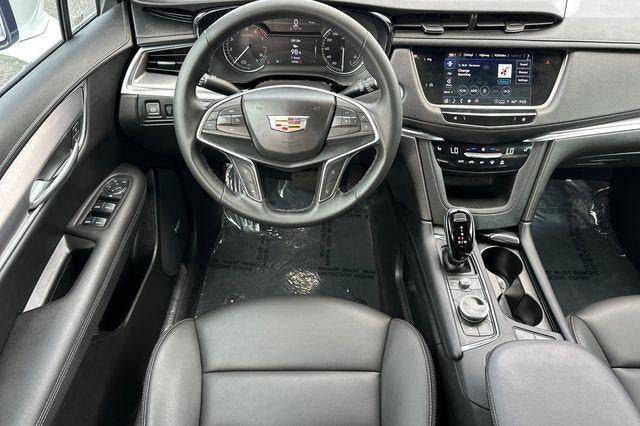 2025 Cadillac XT5 FWD 4dr Luxury