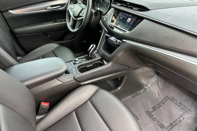2025 Cadillac XT5 FWD 4dr Luxury
