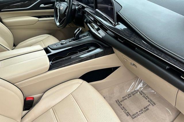 2022 Cadillac Escalade ESV 4WD Premium Luxury