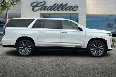 2022 Cadillac Escalade ESV 4WD Premium Luxury