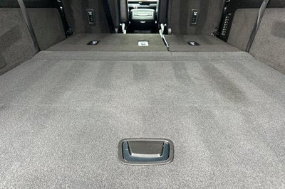 2023 Cadillac Escalade ESV 4WD Premium Luxury