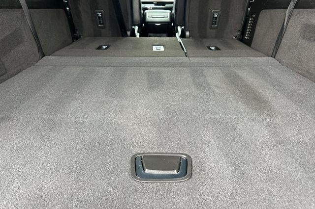 2023 Cadillac Escalade ESV 4WD Premium Luxury