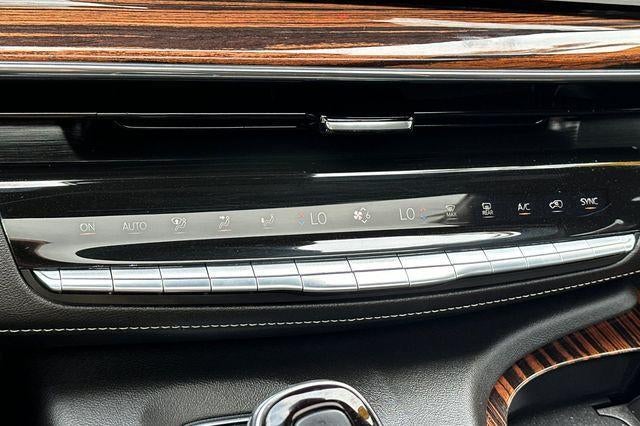 2023 Cadillac Escalade ESV 4WD Premium Luxury
