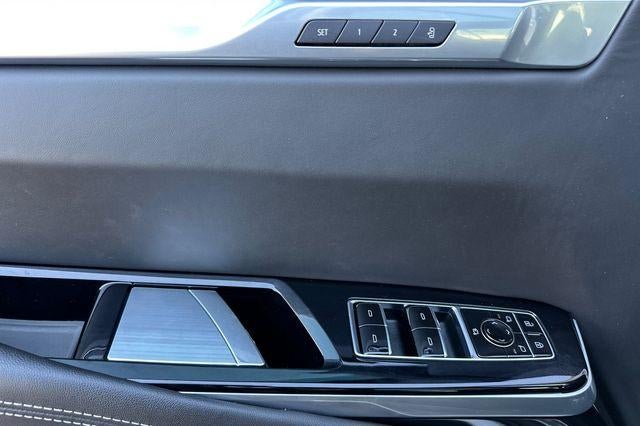 2025 Cadillac Escalade ESV 4WD Premium Luxury Platinum
