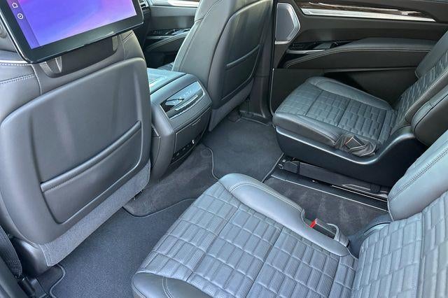 2025 Cadillac Escalade ESV 4WD Premium Luxury Platinum
