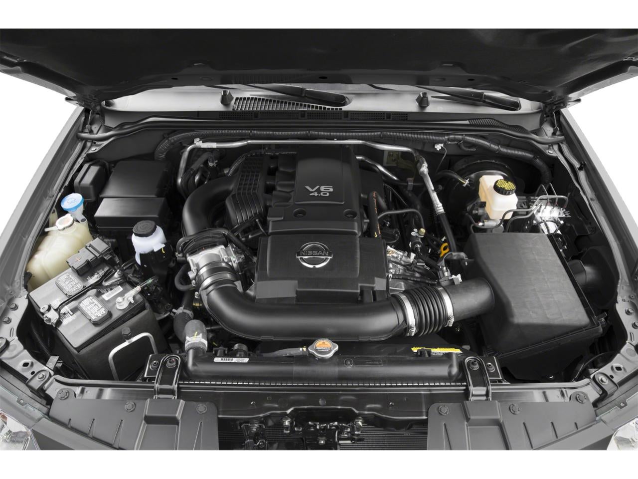 2015 Nissan Frontier 2WD Crew Cab SWB Auto Desert Runner