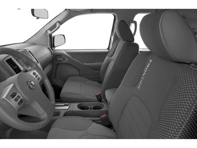 2015 Nissan Frontier 2WD Crew Cab SWB Auto Desert Runner