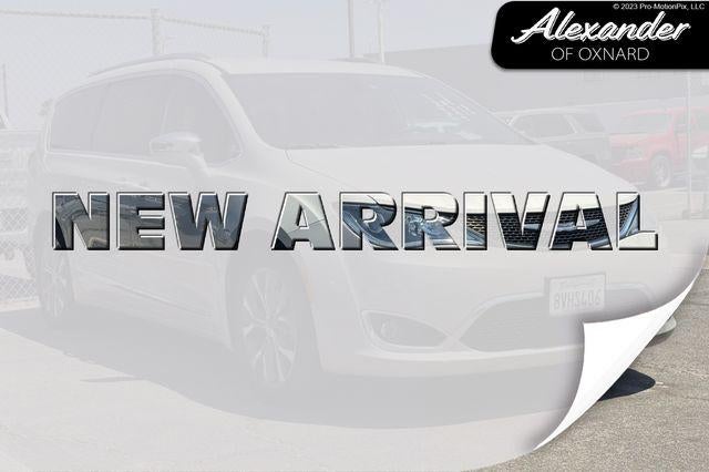 2017 Chrysler Pacifica Limited FWD