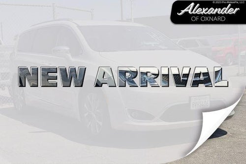2017 Chrysler Pacifica Limited FWD