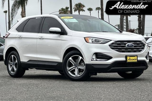 2019 Ford Edge SEL's photo
