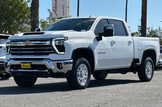 2024 Chevrolet Silverado 2500 HD Crew Cab Standard Box 4-Wheel Drive LTZ