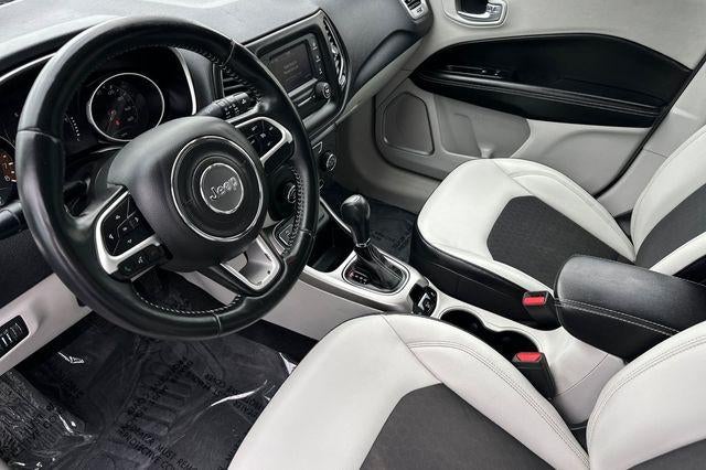 2017 Jeep Compass Latitude FWD