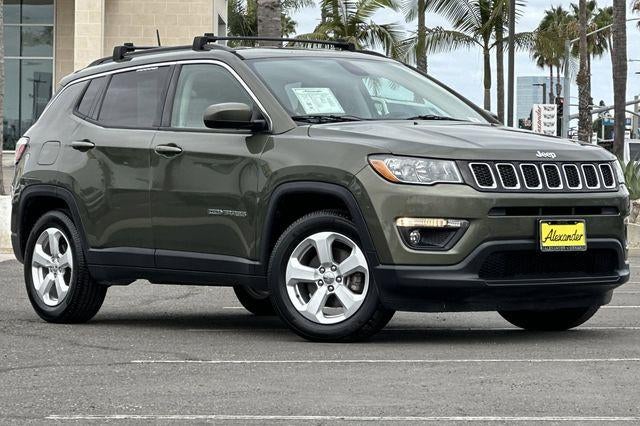 Used 2017 Jeep All-New Compass Latitude with VIN 3C4NJCBB9HT658479 for sale in Oxnard, CA