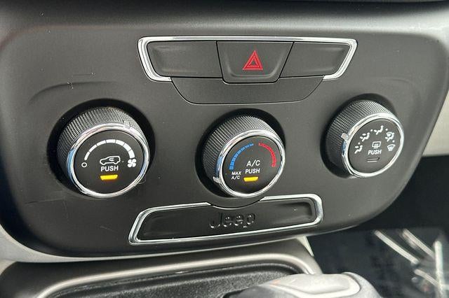 2017 Jeep Compass Latitude FWD