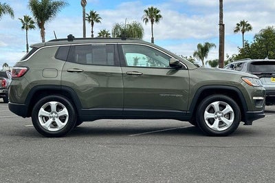 2017 Jeep Compass Latitude FWD