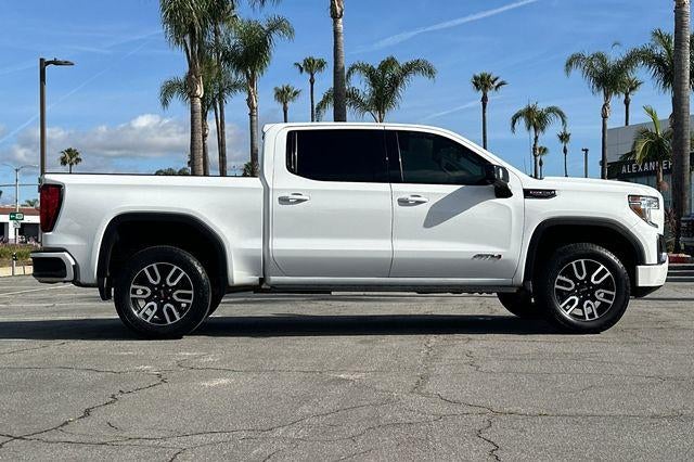 2022 GMC Sierra 1500 Limited Crew Cab Short Box 4-Wheel Drive AT4