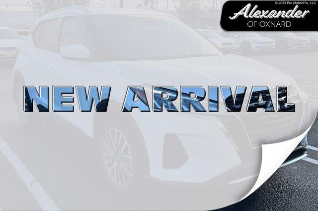 2023 Nissan Kicks SV FWD