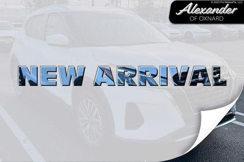 2023 Nissan Kicks SV FWD