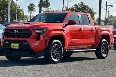 2024 Toyota Tacoma 4WD 4WD TRD Sport Double Cab 5' Bed AT (Natl)