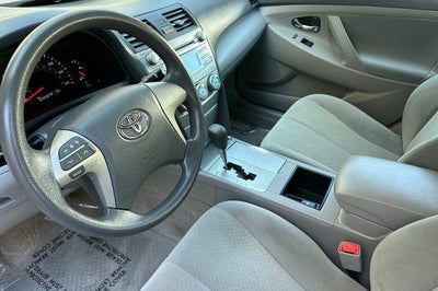 2009 Toyota Camry 4dr Sdn I4 Man SE (Natl)