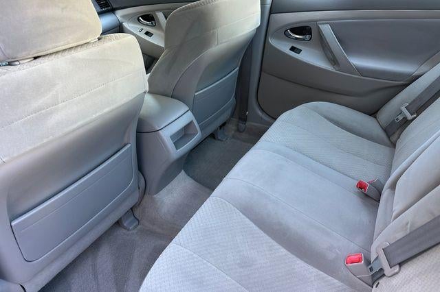 2009 Toyota Camry 4dr Sdn I4 Man SE (Natl)