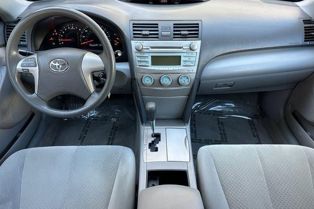 2009 Toyota Camry 4dr Sdn I4 Man SE (Natl)