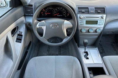 2009 Toyota Camry 4dr Sdn I4 Man SE (Natl)